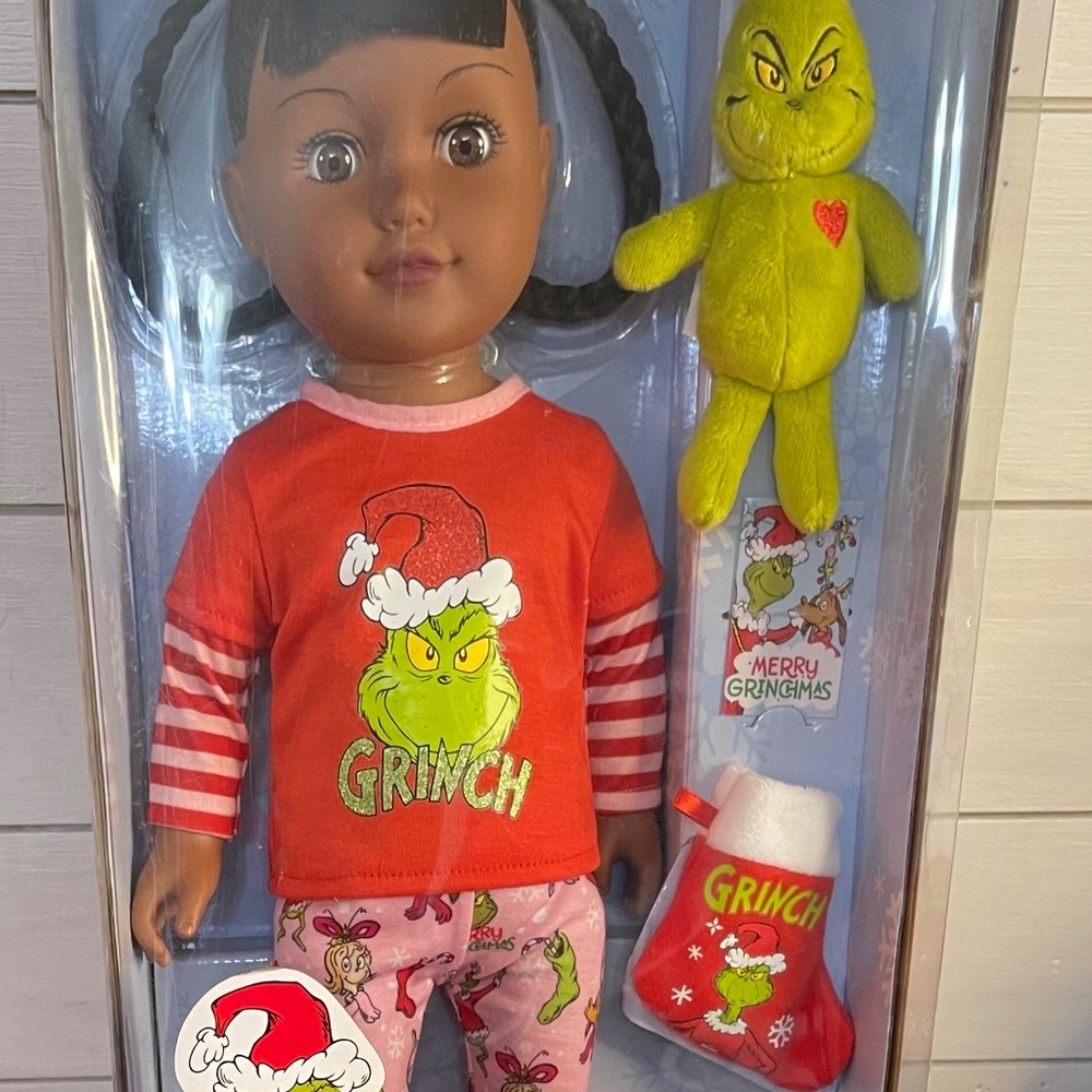 NWT My Life as Cindy lou who, burnet hair. Not opened.